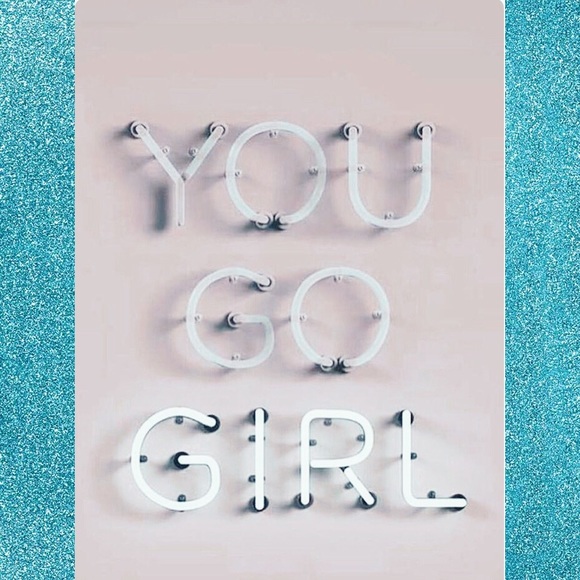 Meet your Posher, Khalesha - Picture 3 of 5